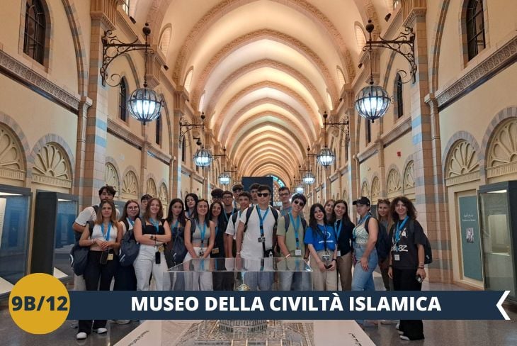 La vostra esplorazione culturale culmina al Museo della Civiltà Islamica (ingresso incluso) con la sua straordinaria collezione di oltre 5000 reperti. Dai manoscritti alle ceramiche, dalle monete agli strumenti scientifici: un viaggio attraverso l'evoluzione della civiltà islamica! (escursione di mezza giornata)