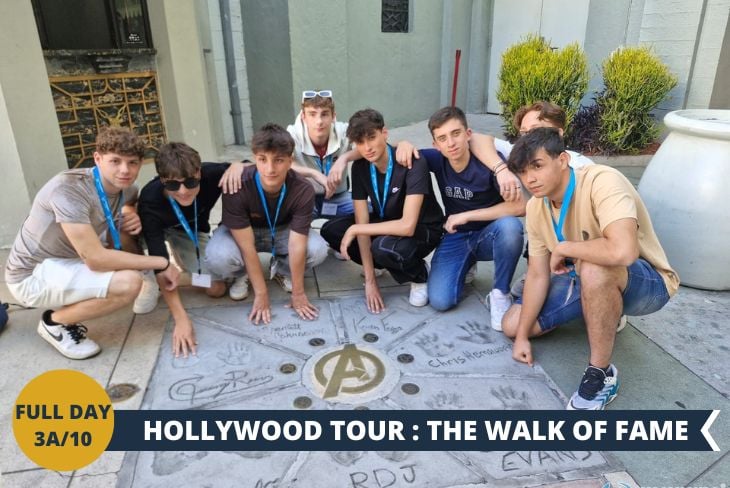 ESCURSIONE DI INTERA GIORNATA: THE HOLLYWOOD TOUR - Il quartiere più iconico degli Stati Uniti vi aspetta per un'avventura nel mondo dello spettacolo! Camminerete sulla leggendaria WALK OF FAME, cercando le stelle dei vostri artisti preferiti tra oltre 2.700 celebrità immortalate nel cemento. Scoprirete i luoghi dove la magia del cinema prende vita. Il pranzo è previsto presso uno street food locale per vivere ancora di più un'esperienza da vero local.