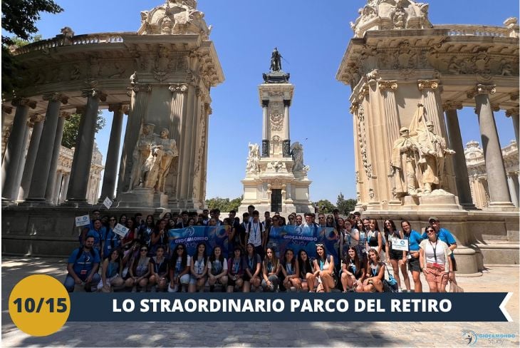 Un emozionante walking tour ci porterà al Parque del Retiro, il polmone verde di Madrid. Un tempo riserva di caccia reale, oggi è il parco più amato della città, con i suoi 125 ettari di natura, 15.000 alberi e 4.000 rose. Passeggeremo tra i viali alberati, ci rilasseremo sulle rive del lago artificiale e scopriremo gemme architettoniche come il Palacio de Cristal, una splendida serra in vetro e ghisa. Un’esperienza unica per vivere Madrid come un vero madrileno, immersi nella sua bellezza e serenità. (escursione di mezza giornata)