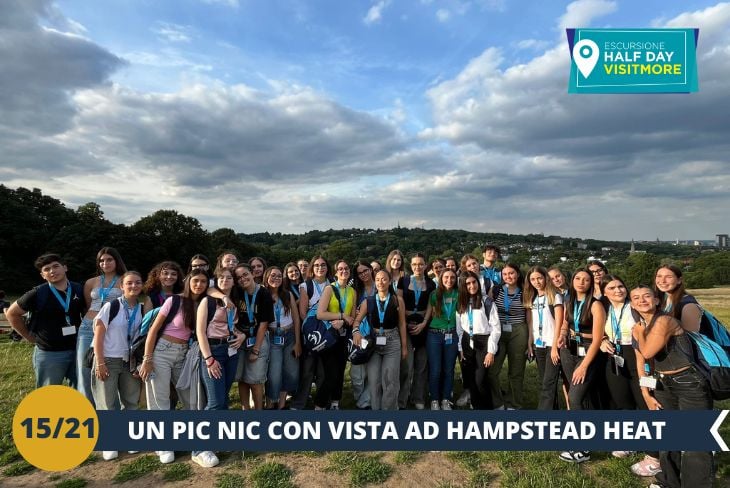 BY NIGHT: Preparatevi a vivere una serata magica immersi nella natura e nella bellezza di Londra! Saliremo sulla collina di Hampstead Heath, uno dei parchi più suggestivi della città, per un pic-nic serale sotto le stelle. Da qui, potremo ammirare uno degli skyline più emozionanti di Londra: la città si stenderà davanti ai nostri occhi con i suoi edifici illuminati e la sua atmosfera vibrante. Una combinazione perfetta di relax, panorami spettacolari e un tocco di magia notturna!