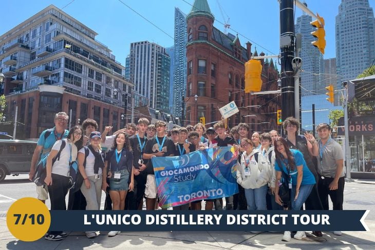 Preparatevi a fare un tuffo nella storia e nella cultura con una visita al Distillery District di Toronto! Questo quartiere affascinante è un perfetto mix di antico e moderno, dove il fascino delle storiche distillerie si fonde con la creatività e l'innovazione contemporanea. Passeggeremo tra le strade acciottolate e gli imponenti edifici in mattoni rossi, che un tempo ospitavano una delle più grandi distillerie di whisky del Canada. Oggi, il Distillery District è un vivace centro culturale, ricco di gallerie d'arte, boutique uniche, ristoranti alla moda e spazi per eventi. Nonostante l’energia contemporanea, l’atmosfera storica rimane intatta: scopriremo i segreti della produzione di whisky, esploreremo antiche cisterne di fermentazione e ci lasceremo affascinare dai mulini a vento che raccontano la storia del quartiere. Un viaggio tra passato e presente che vi lascerà senza parole! (escursione di mezza giornata)